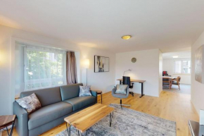 Exceptional 1BR flat - Sun 3